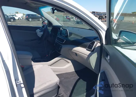 2019 Hyundai Tucson Sport z USA, uszkodzony, nr VIN KM8J33ALXKU064835